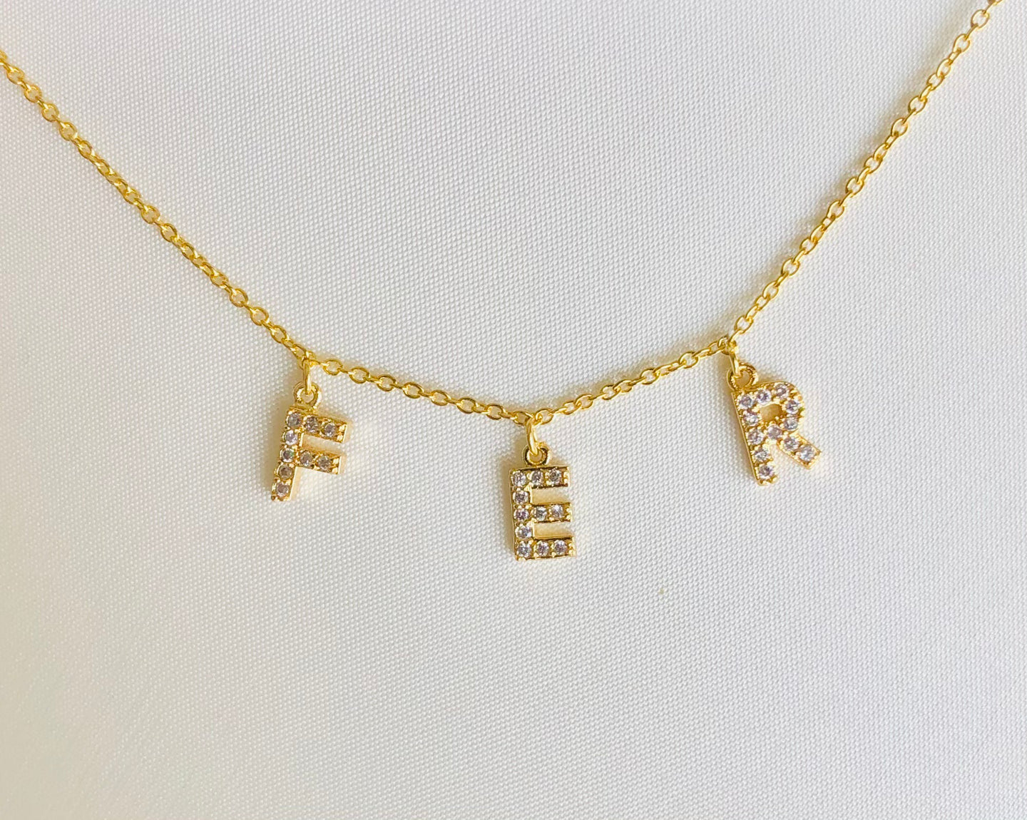 Collar personalizado 3 letras